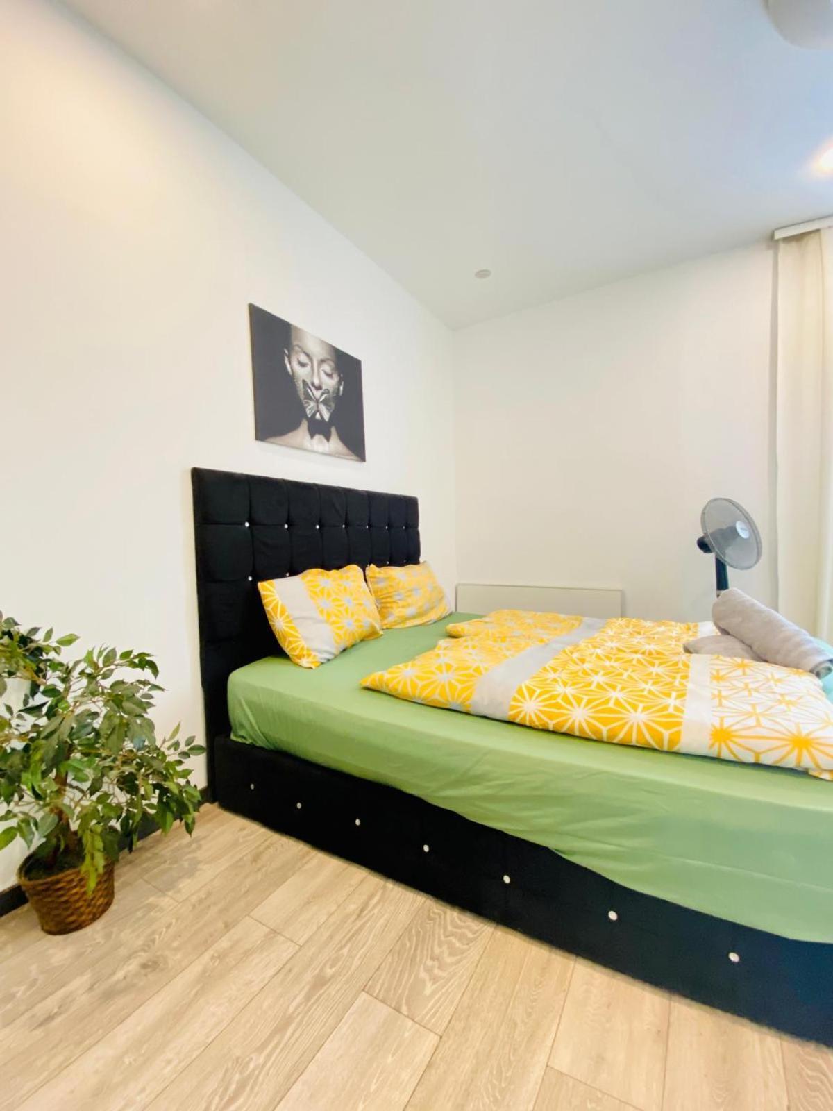 Cute 1Br Apt - 10 Mins Walk From Downtown Wina Bagian luar foto